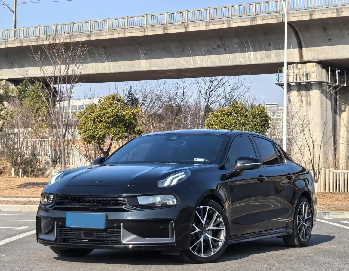 2022 LYNK&CO 03 1.5T 180HP L3 7DCT