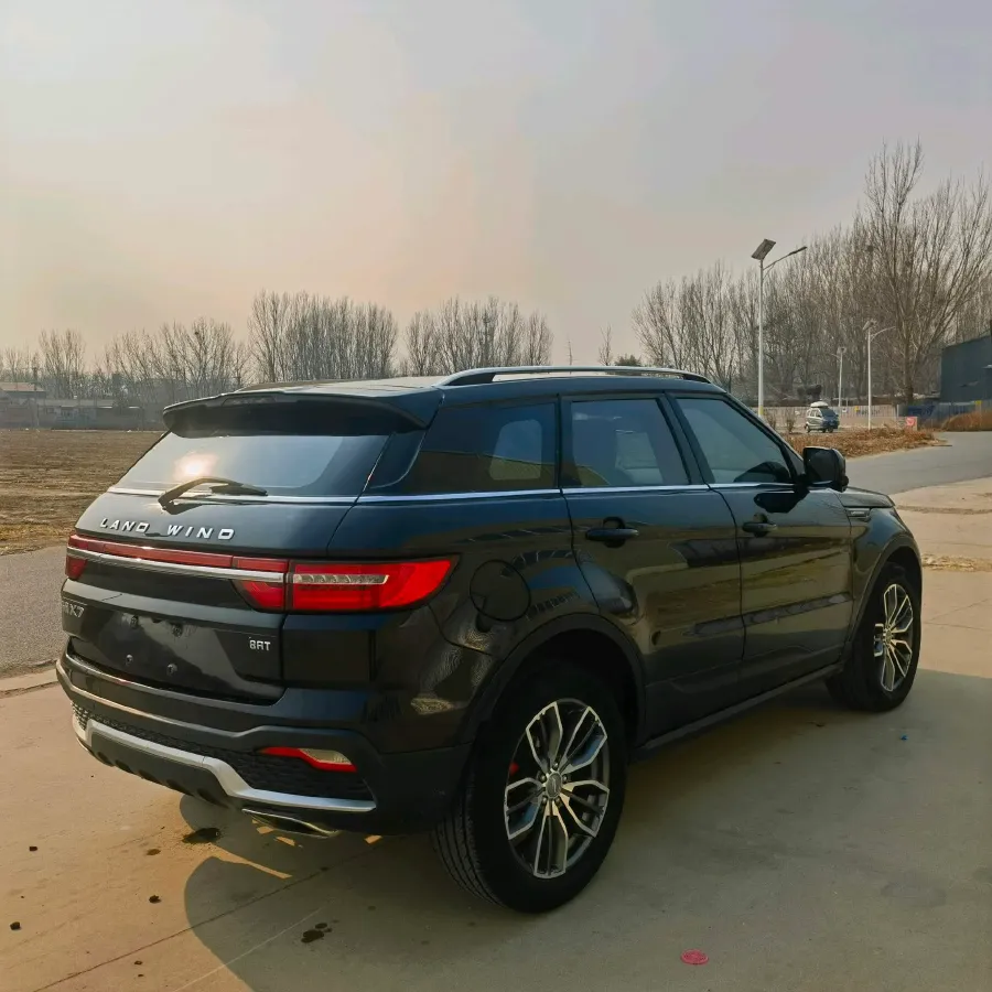2018 Landwind X7 1.5T 163HP L4 8AT,autocango,china used car exporter,china ev exporter,chinese used car exporter,chinese used ev exporter
