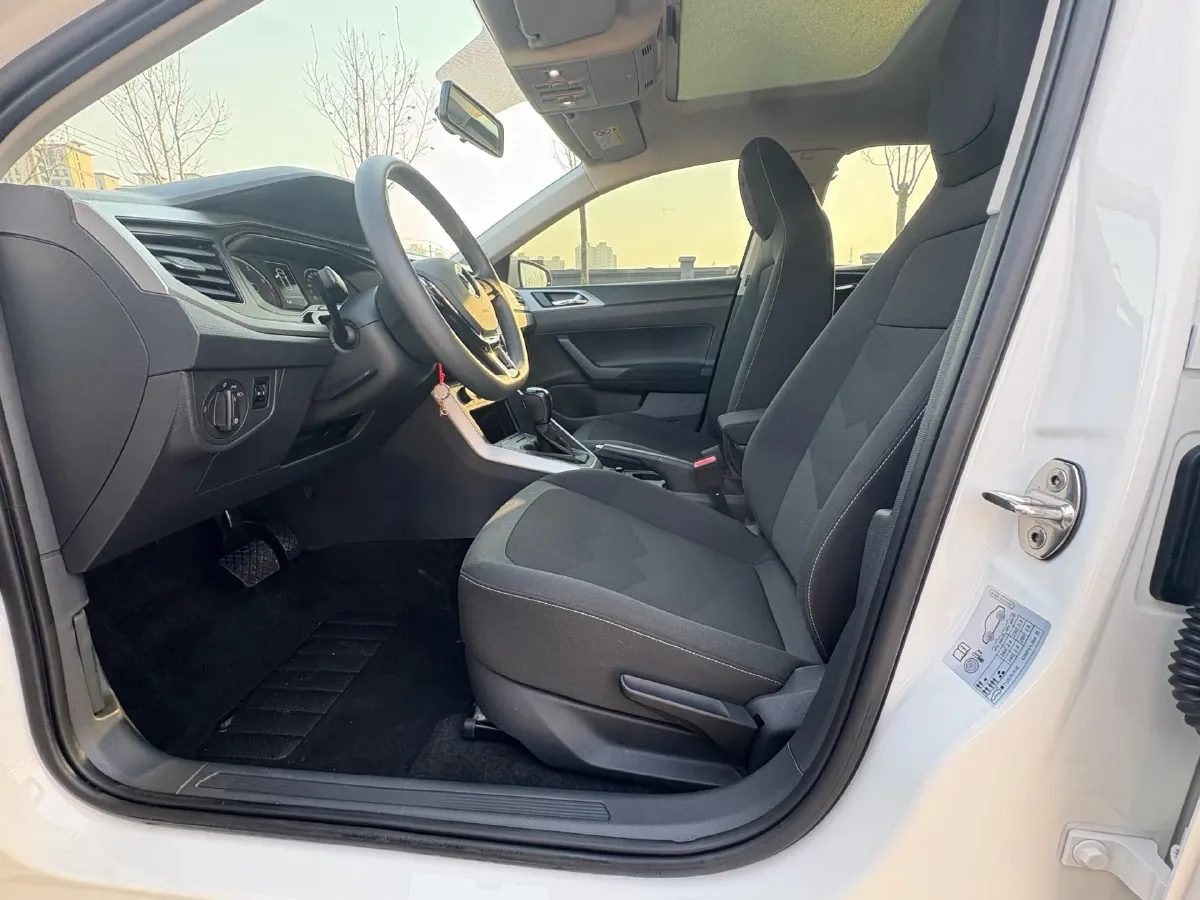 2021 Bestune T55 1.5T 169HP L4 7DCT,autocango,china used car exporter,china ev exporter,chinese used car exporter,chinese used ev exporter