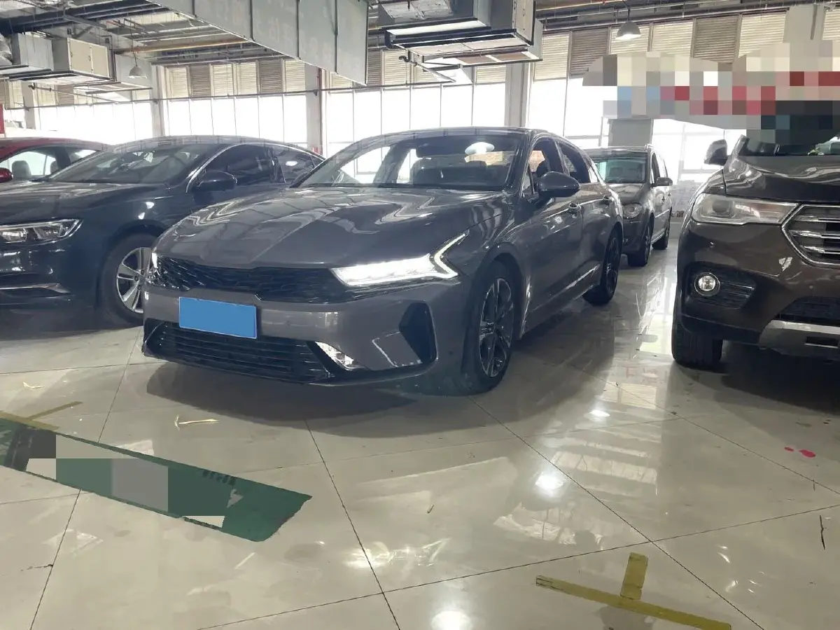 2020 Kia K5 1.5T 170HP L4 7DCT