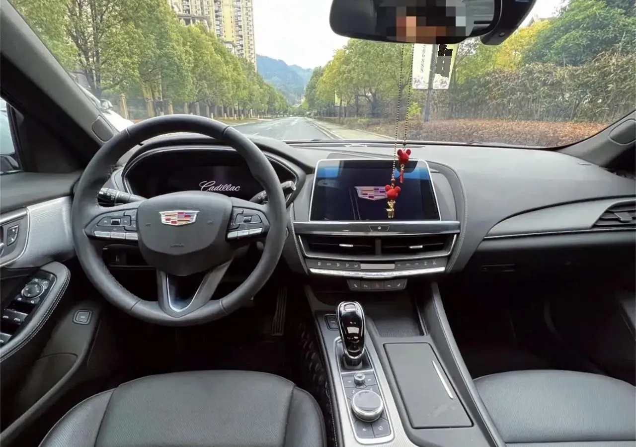 2022 Cadillac CT5 2.0T 237HP L4 10AT,autocango,china used car exporter,china ev exporter,chinese used car exporter,chinese used ev exporter