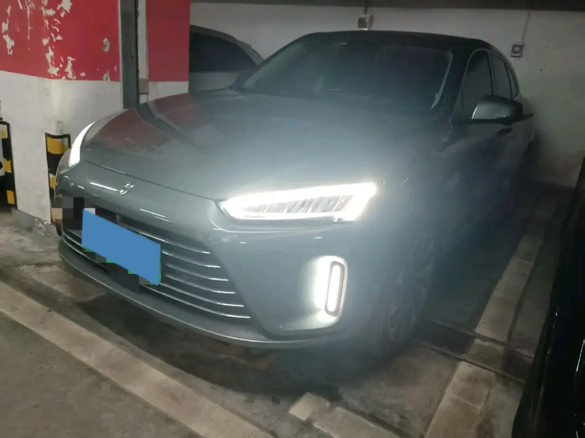 2022 Isuzu Mu-X 2.0T 220HP L4 8AT