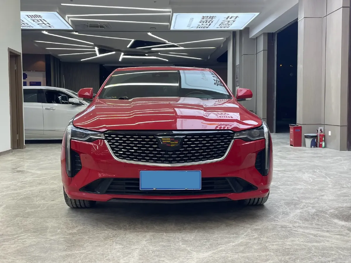 2022 Cadillac CT4 2.0T 237HP L4 8AT,autocango,china used car exporter,china ev exporter,chinese used car exporter,chinese used ev exporter