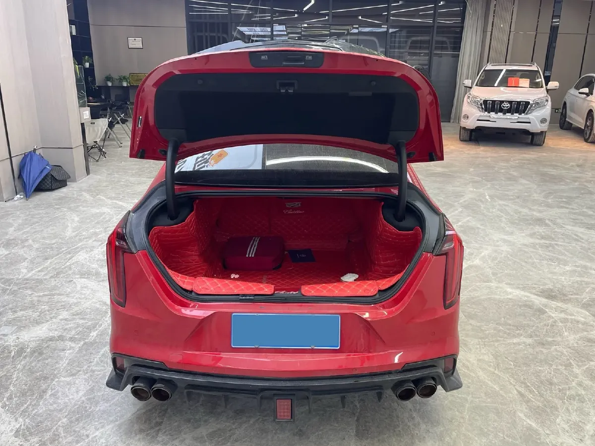 2022 Cadillac CT4 2.0T 237HP L4 8AT,autocango,china used car exporter,china ev exporter,chinese used car exporter,chinese used ev exporter