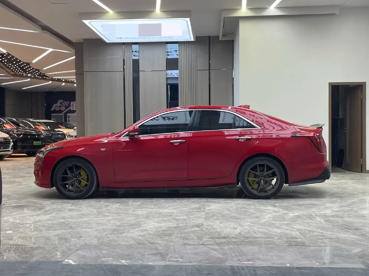 2022 Cadillac CT4 2.0T 237HP L4 8AT,autocango,china used car exporter,china ev exporter,chinese used car exporter,chinese used ev exporter