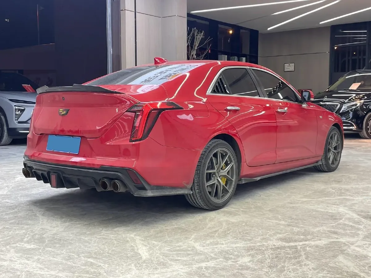 2022 Cadillac CT4 2.0T 237HP L4 8AT,autocango,china used car exporter,china ev exporter,chinese used car exporter,chinese used ev exporter
