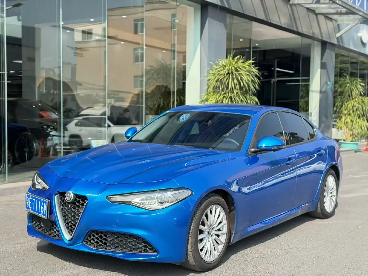 2017 Toyota Highlander 2.0T 220HP L4 6AT