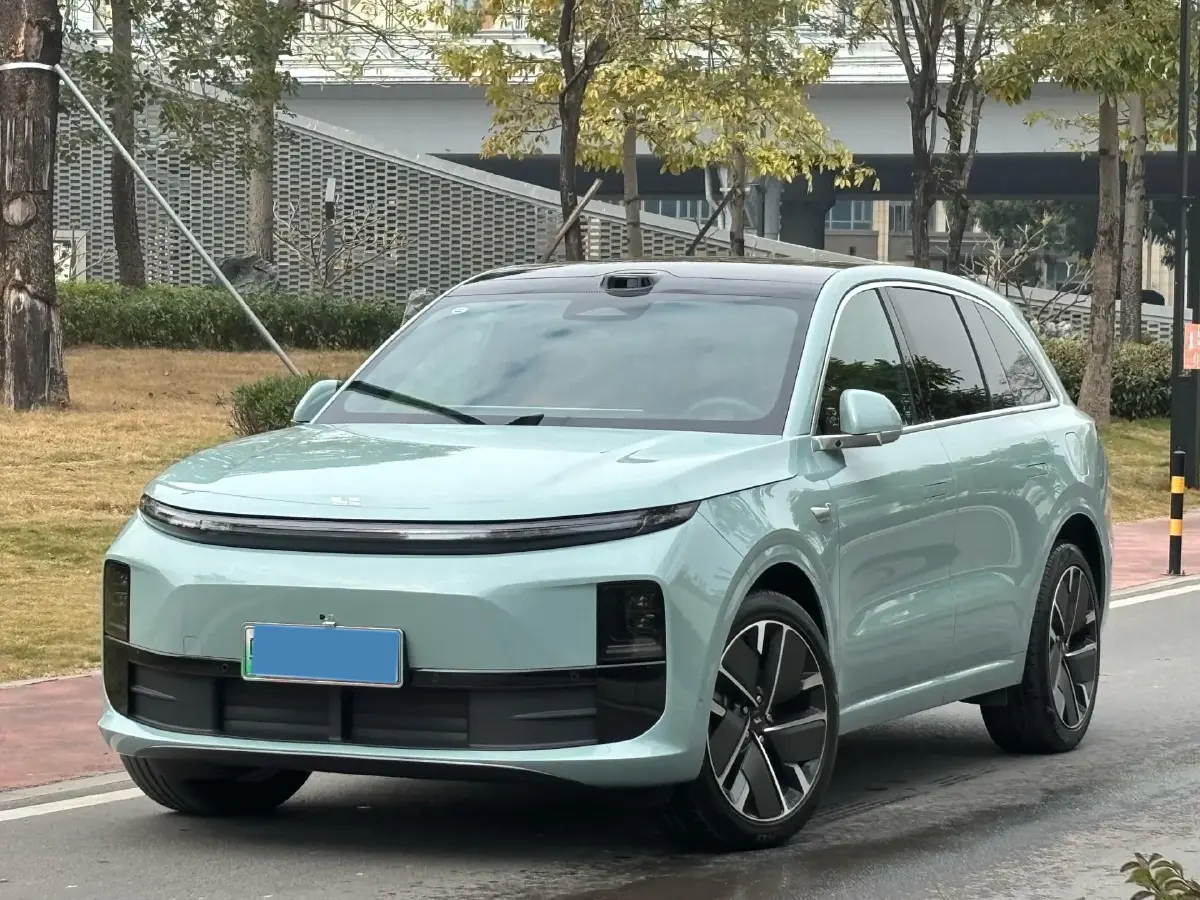 2025 Li L6 Range Extended 154HP L4 REEV