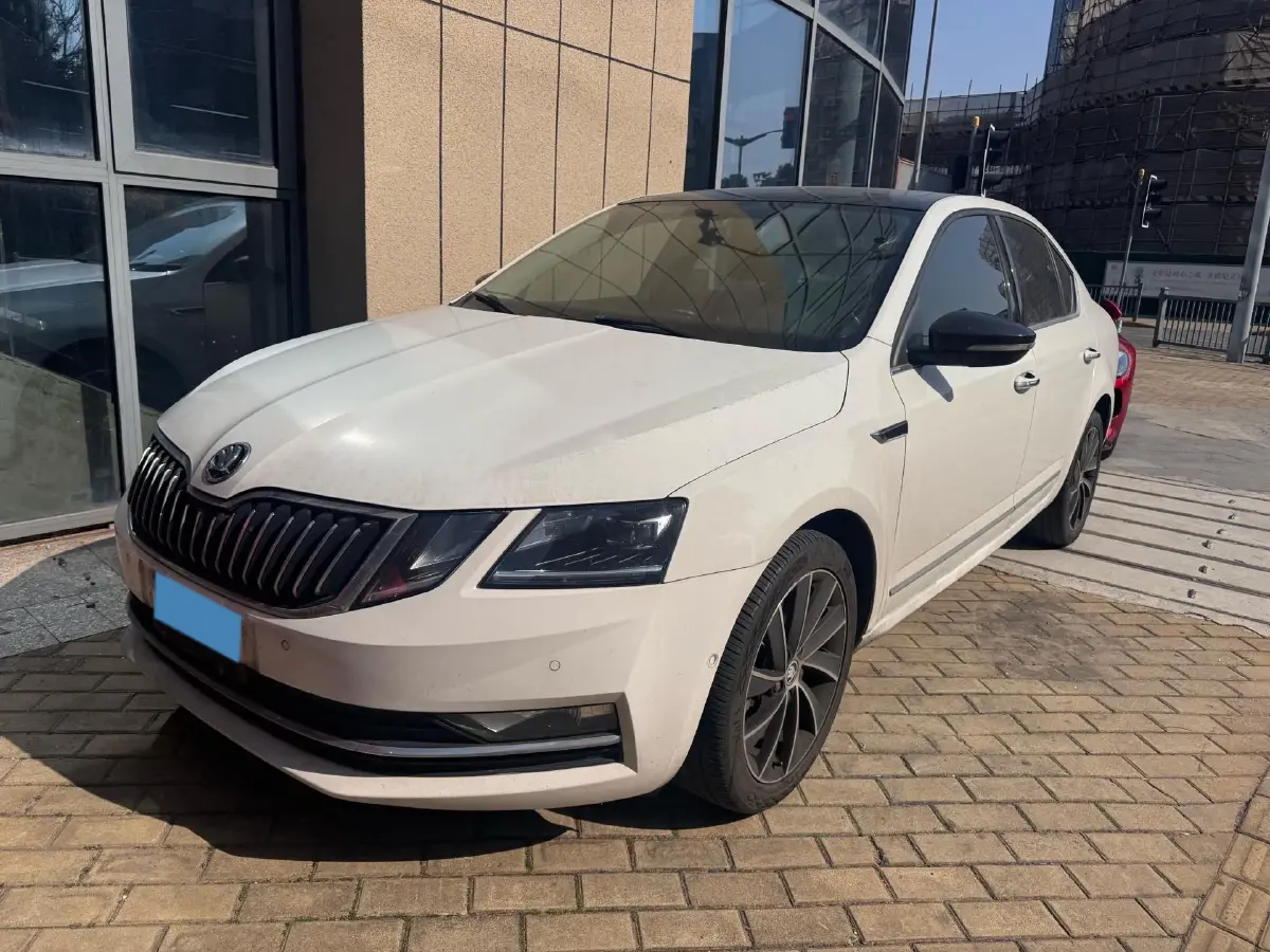 2019 Skoda Octavia 1.4T 150HP L4 7DCT