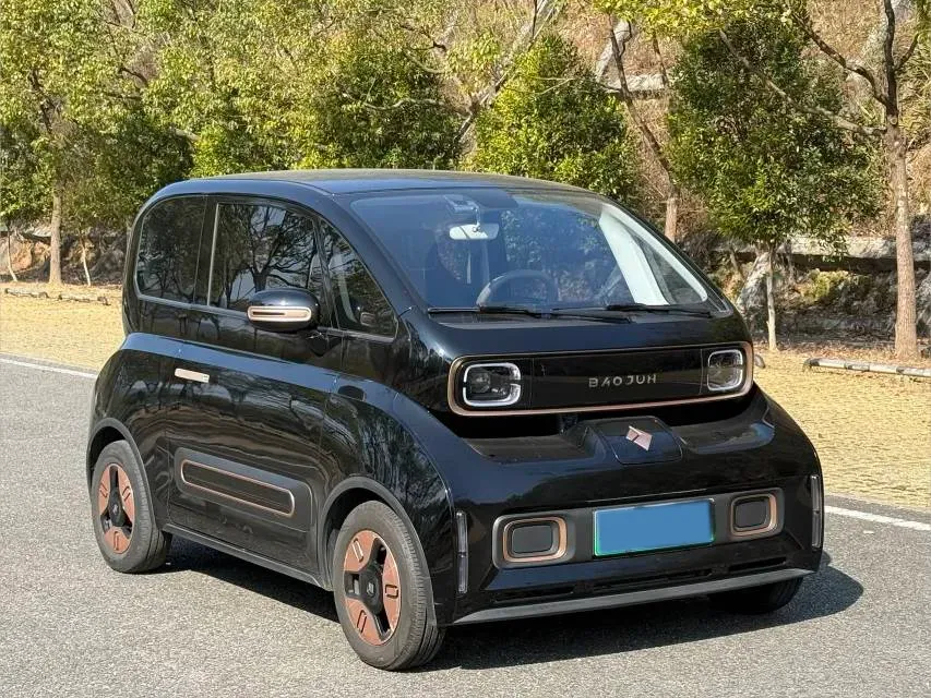 2023 BaoJun KiWi EV BEV 31.9KWH,autocango,china used car exporter,china ev exporter,chinese used car exporter,chinese used ev exporter