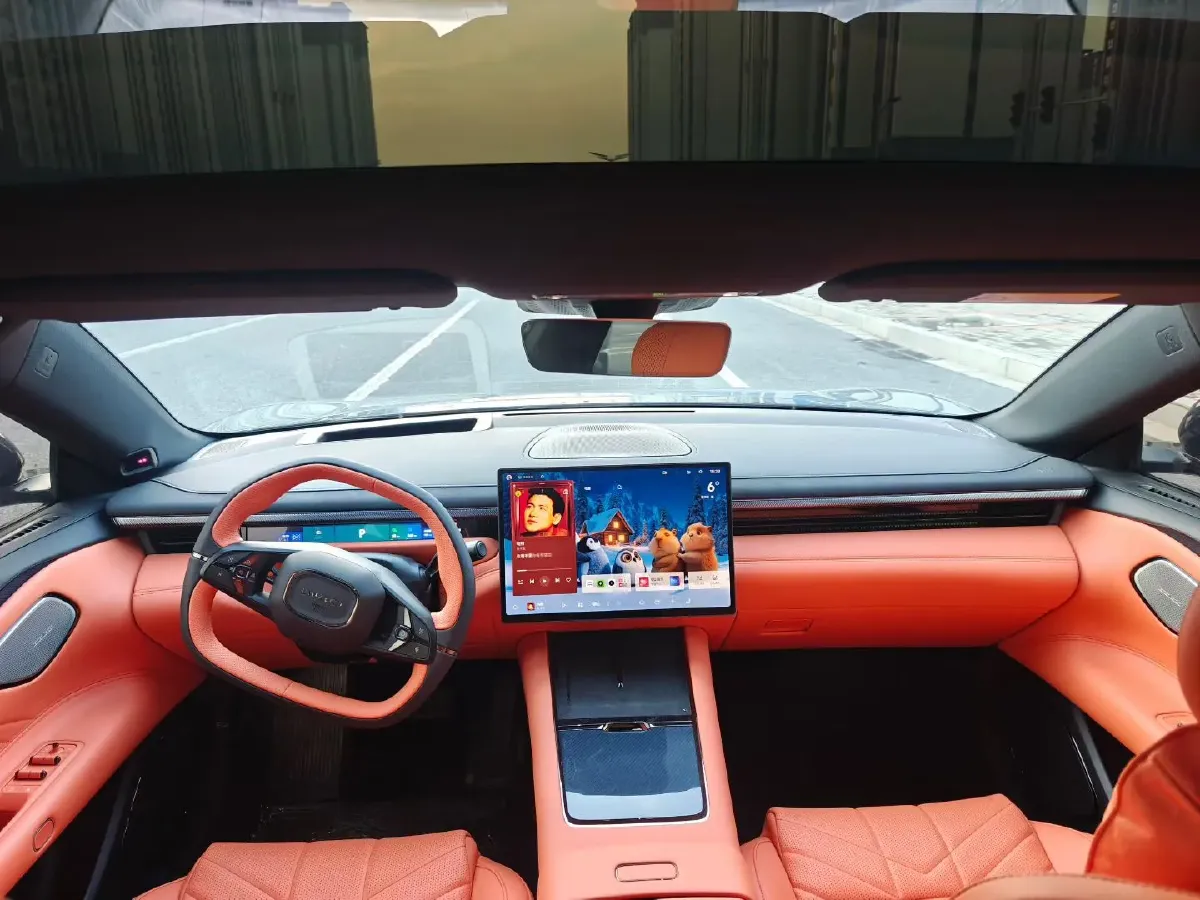 2025 LYNK&CO 10 EM-P 1.5T 163HP L4 3DHT PHEV,autocango,china used car exporter,china ev exporter,chinese used car exporter,chinese used ev exporter