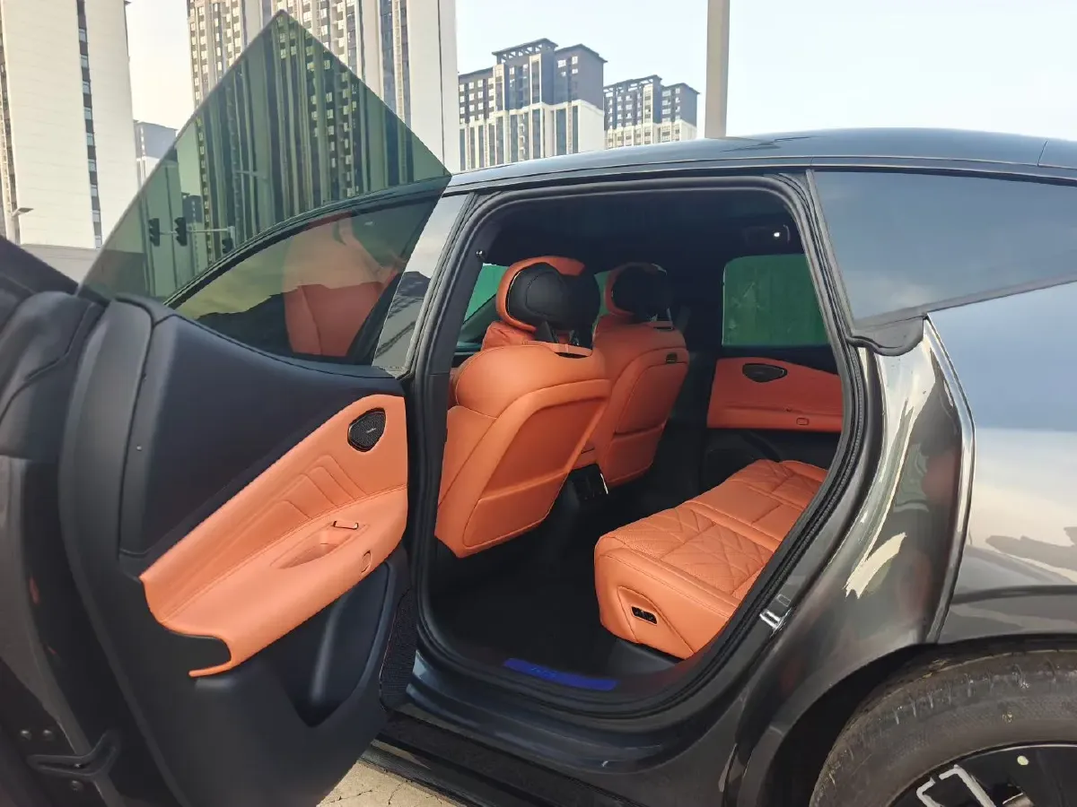 2025 LYNK&CO 10 EM-P 1.5T 163HP L4 3DHT PHEV,autocango,china used car exporter,china ev exporter,chinese used car exporter,chinese used ev exporter