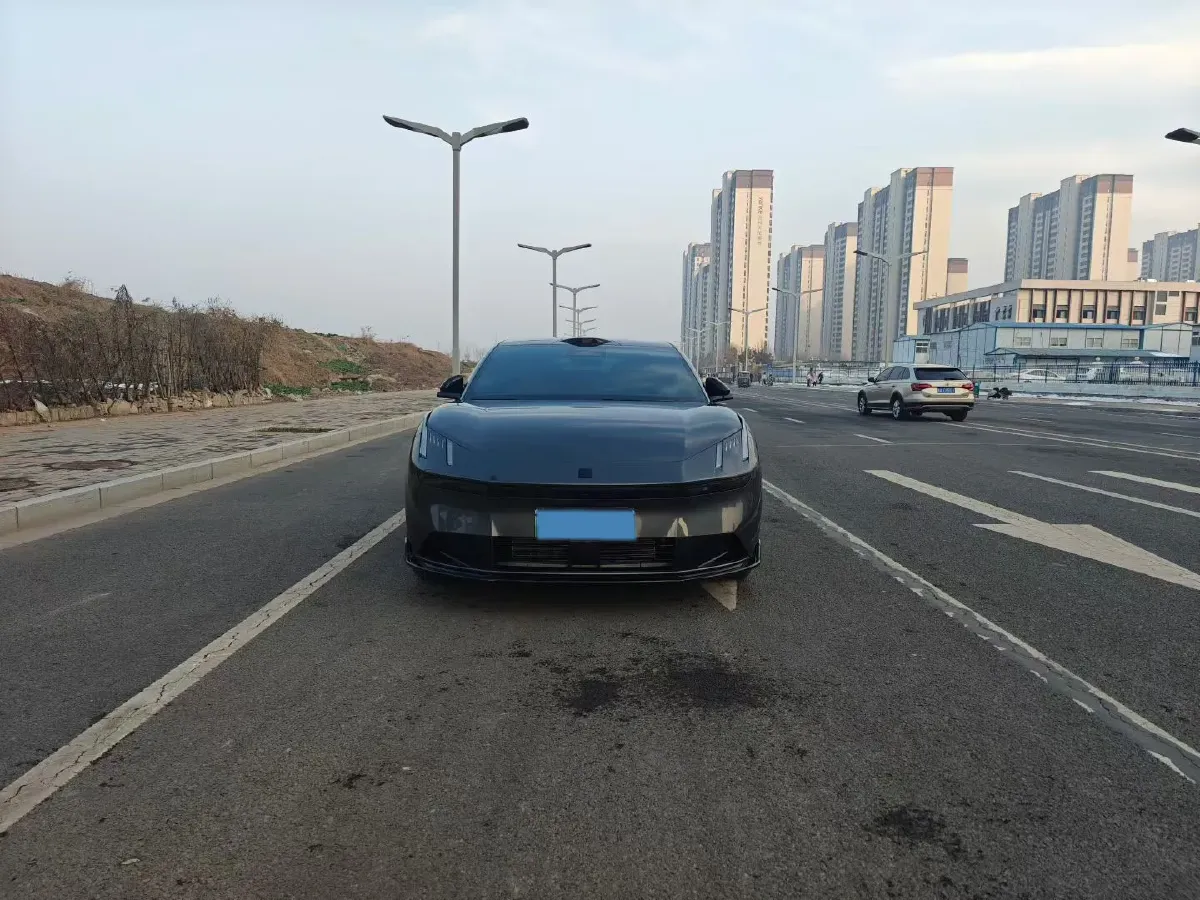 2025 LYNK&CO 10 EM-P 1.5T 163HP L4 3DHT PHEV,autocango,china used car exporter,china ev exporter,chinese used car exporter,chinese used ev exporter