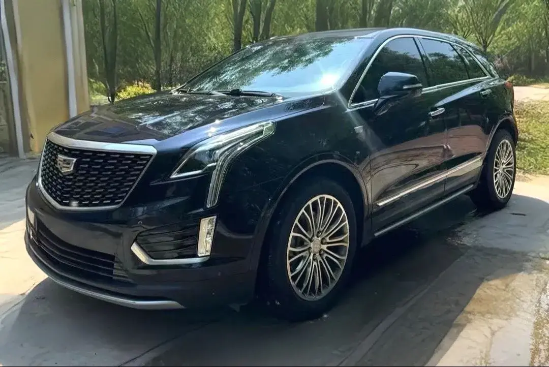 2021 Cadillac XT5 2.0T 237HP L4 9AT