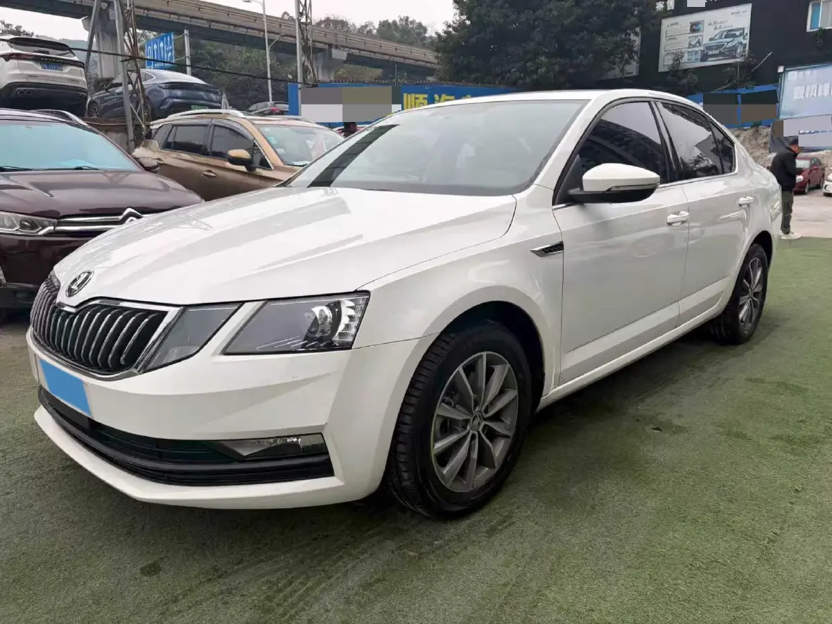 2019 Skoda Octavia 1.5L 116HP L4 6AT