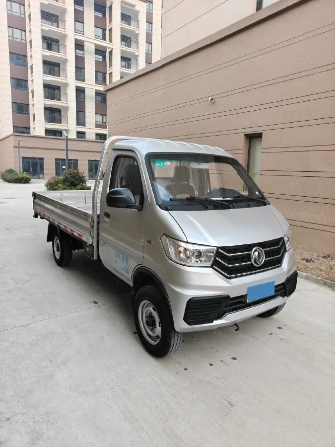 2020 DongFeng DFSK D51 1.5L 112HP L4 5MT,autocango,china used car exporter,china ev exporter,chinese used car exporter,chinese used ev exporter