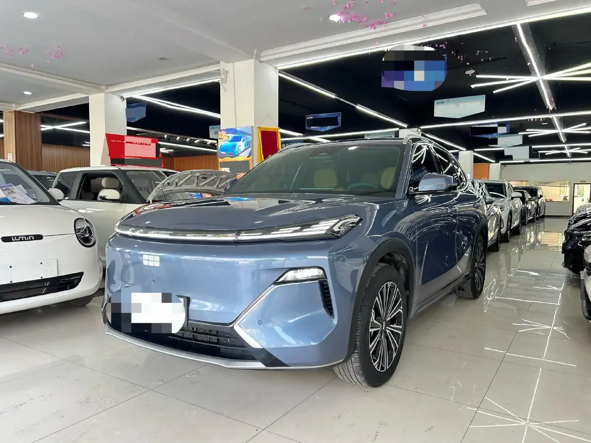 2025 BYD Sea Lion 05 DM-i 1.5L 101HP L4 E-CVT PHEV 18.3KWH