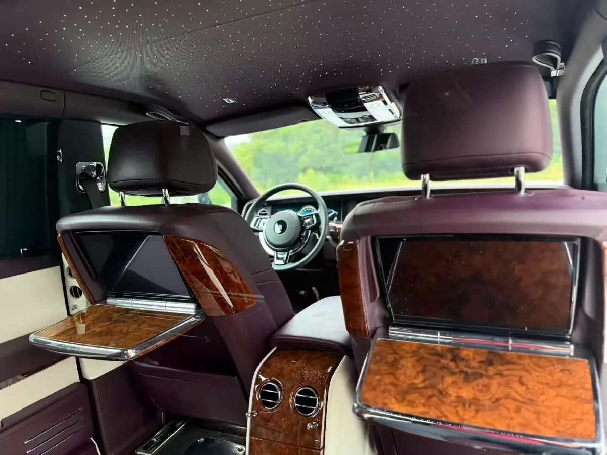 2018 Rolls-Royce Phantom 6.7T 571HP V12 8AT,autocango,china used car exporter,china ev exporter,chinese used car exporter,chinese used ev exporter