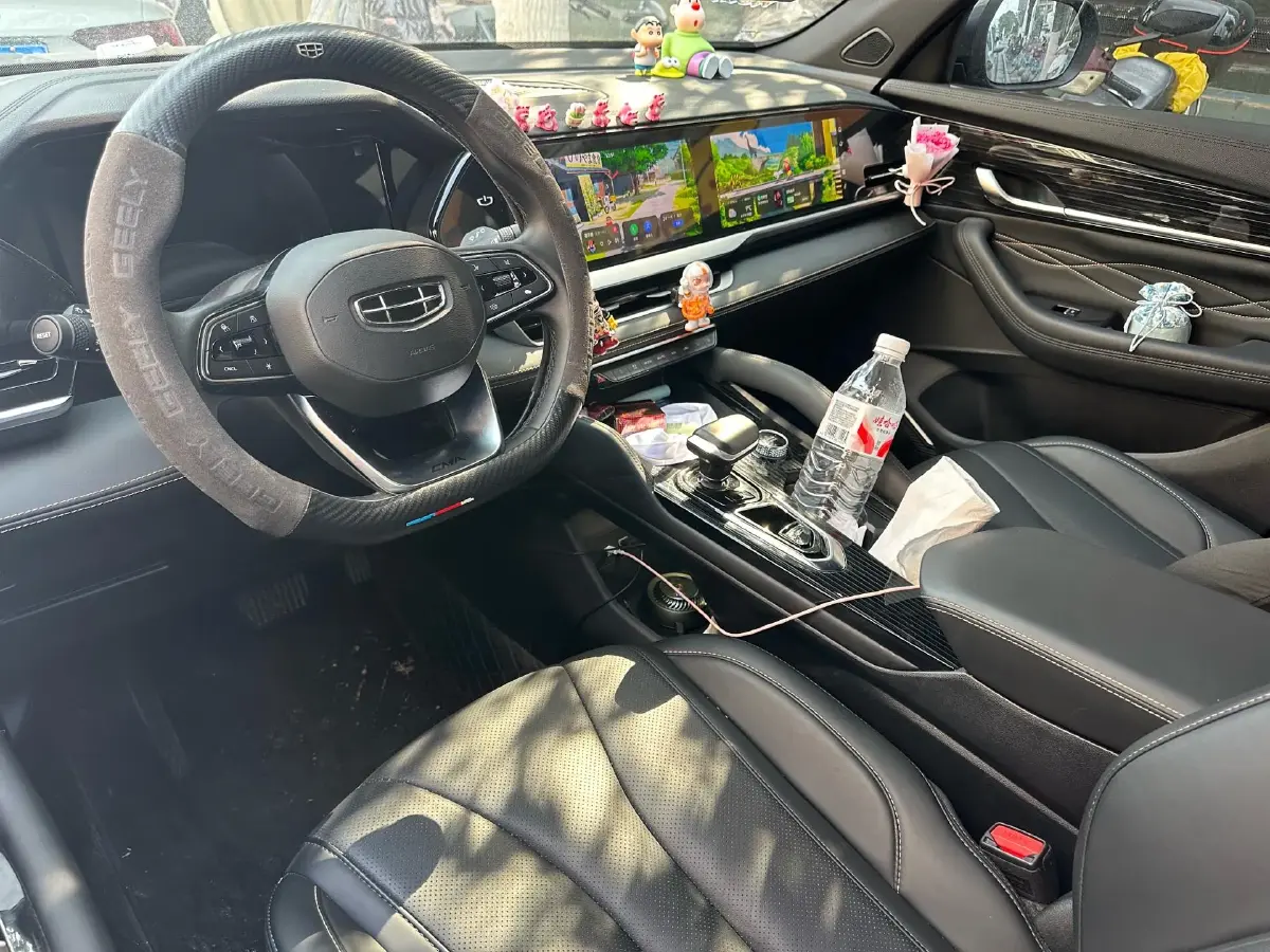 2024 Geely Monjaro 2.0T 218HP L4 7DCT