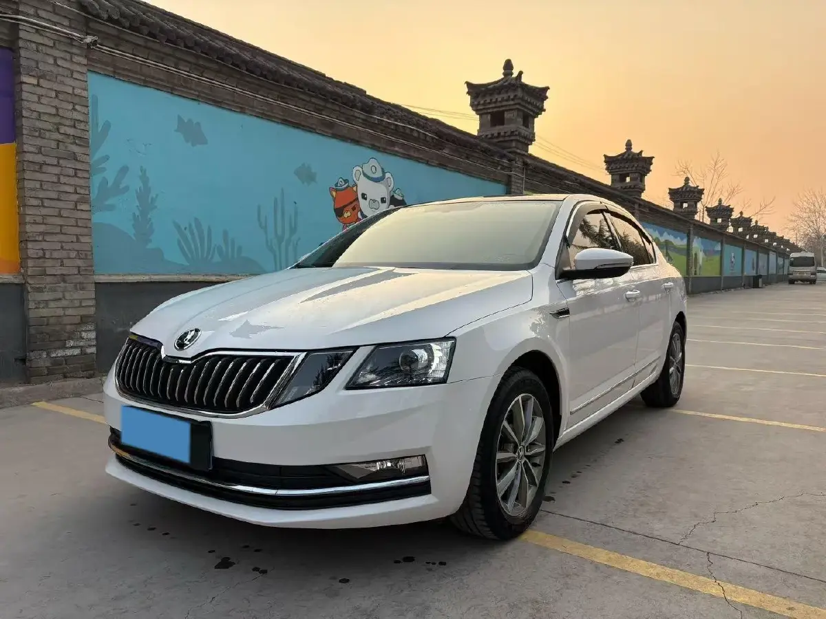 2019 Skoda Octavia 1.5L 116HP L4 6AT
