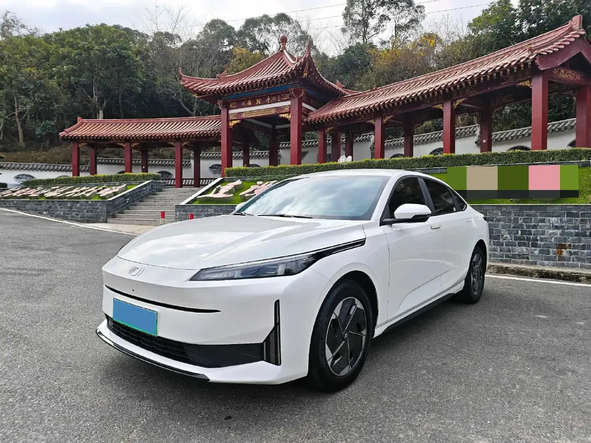 2024 ChangAn QiYuan A05 1.5L 110HP L4 E-CVT PHEV 9.07KWH