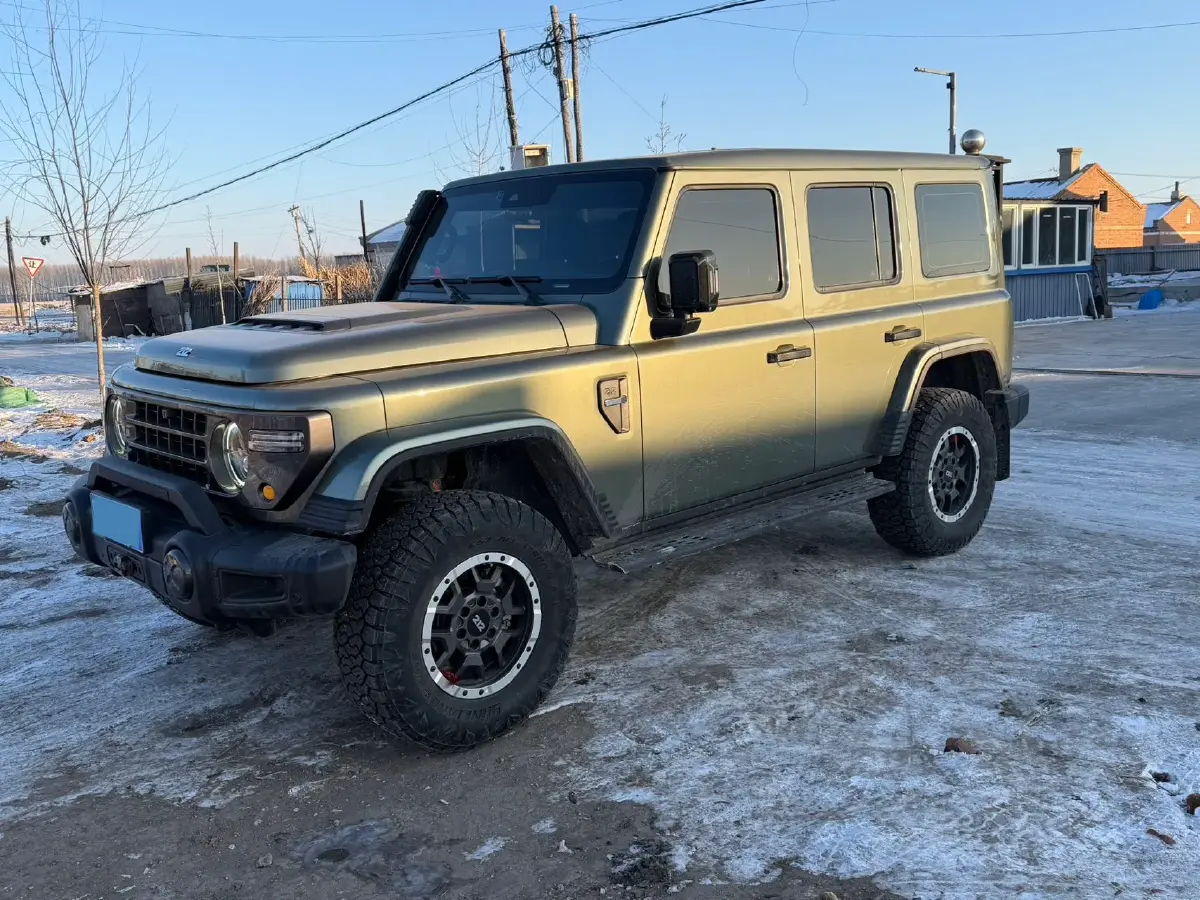 2025 212 212 T01 2.0T 252HP L4 8AT