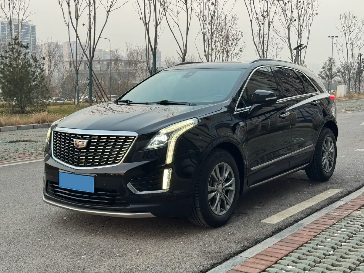 2020 Cadillac XT5 2.0T 241HP L4 9AT