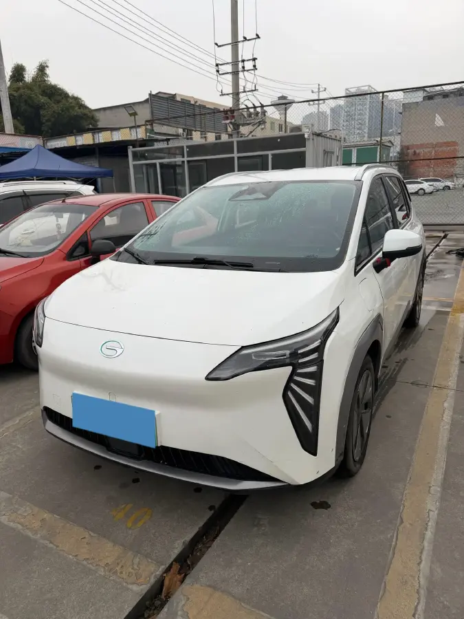 2023 MAXUS Interstellar 2.0T 143HP L4 6AT