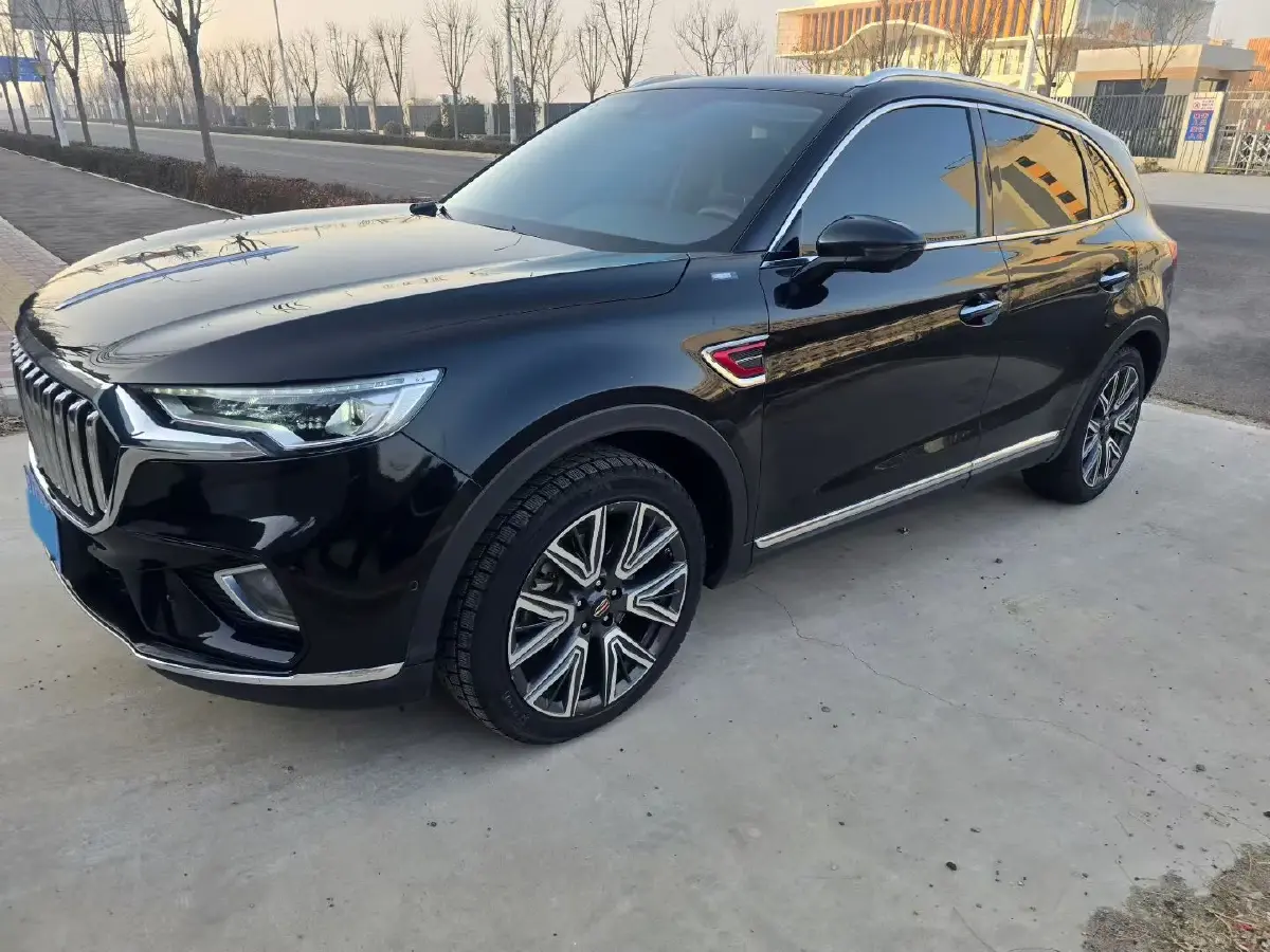 2022 HongQi HS5 2.0T 224HP L4 6AT