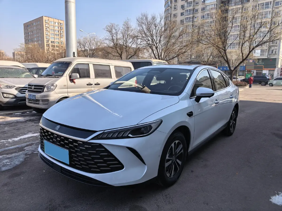 2025 BYD Qin Plus 1.5L 101HP L4 E-CVT PHEV 15.8KWH