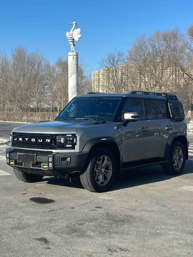 2023 Jetour Traveller 2.0T 254HP L4 8AT