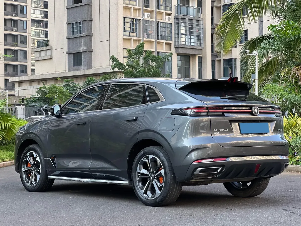 2022 Bestune T99 2.0T 224HP L4 6AT,autocango,china used car exporter,china ev exporter,chinese used car exporter,chinese used ev exporter