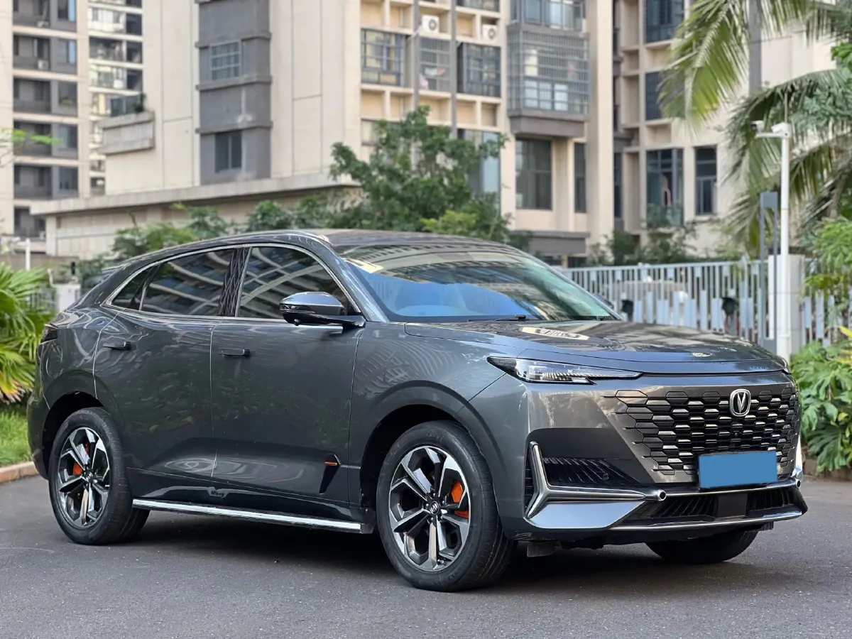 2022 Bestune T99 2.0T 224HP L4 6AT,autocango,china used car exporter,china ev exporter,chinese used car exporter,chinese used ev exporter