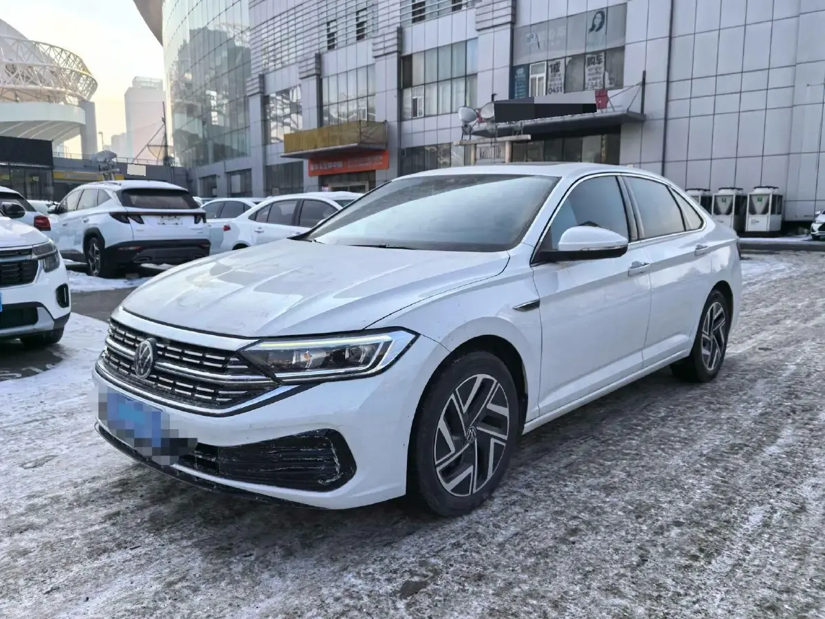 2023 Volkswagen Sagitar 1.4T 150HP L4 7DCT