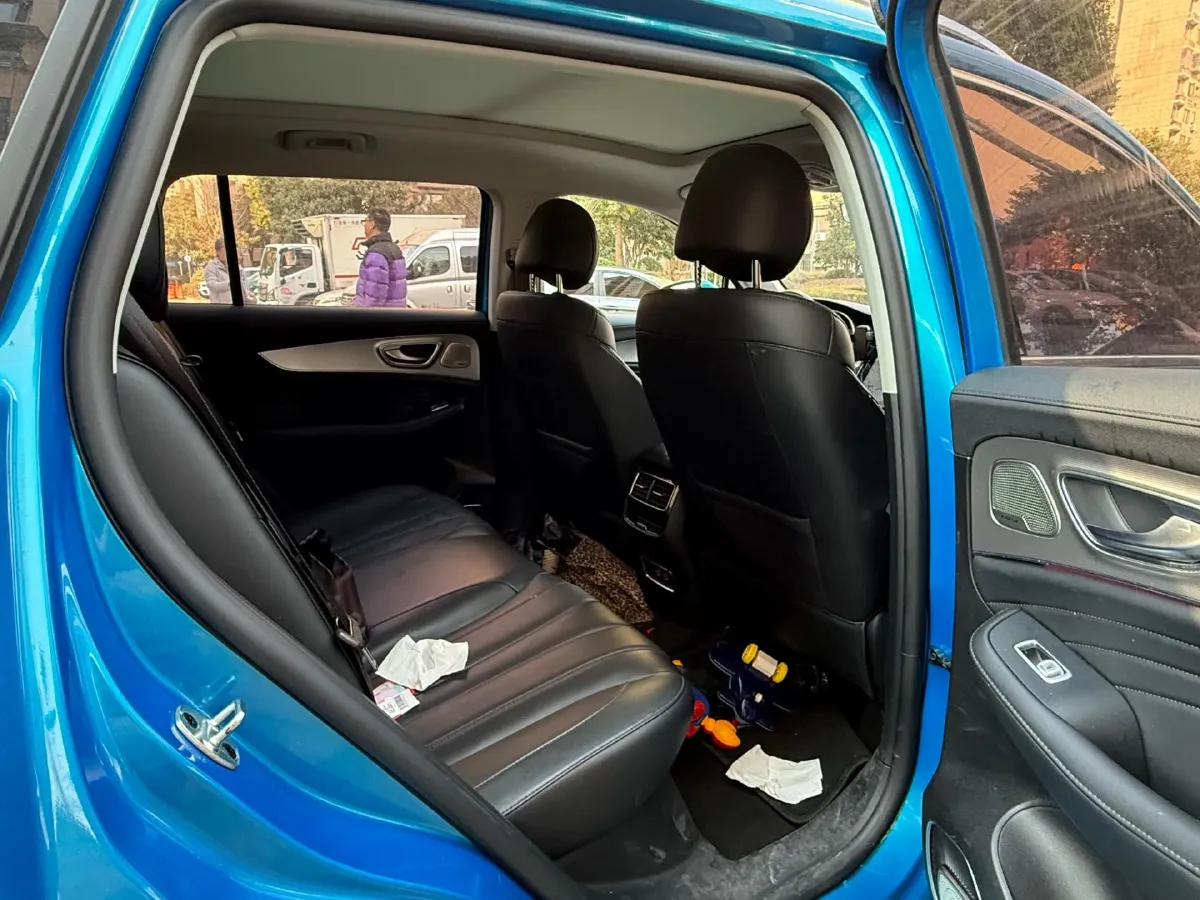 2019 Roewe RX5 MAX 2.0T 231HP L4 6DCT,autocango,china used car exporter,china ev exporter,chinese used car exporter,chinese used ev exporter