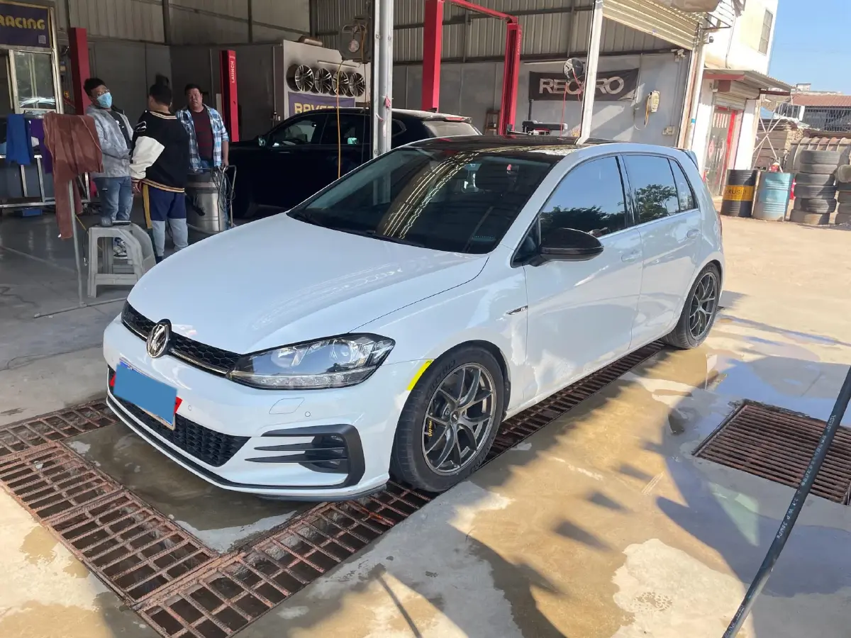 2018 Volkswagen Golf 1.4T 131HP L4 7DCT