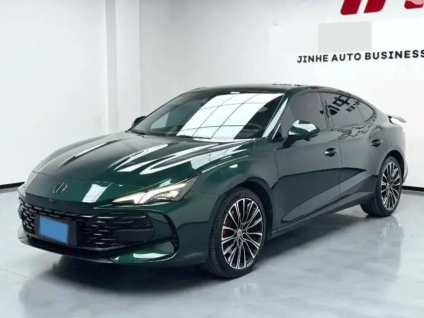 2025 MG 7 2.0T 261HP L4 9AT