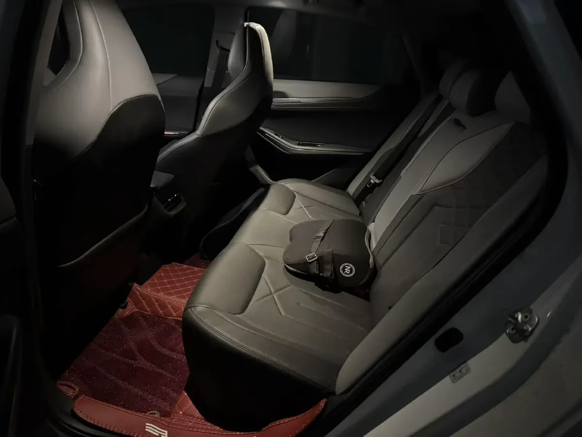 2023 ChangAn Raeton Plus 1.5T 188HP L4 7DCT,autocango,china used car exporter,china ev exporter,chinese used car exporter,chinese used ev exporter