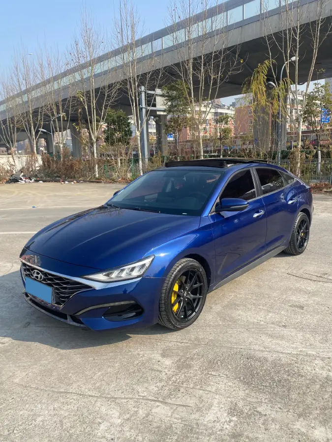 2019 Hyundai La Festa 1.6T 190HP L4 7DCT