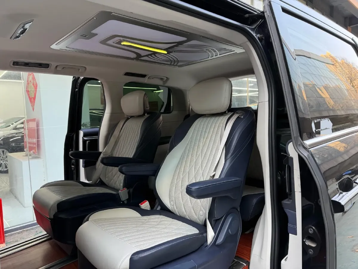 2022 MAXUS G90 2.0T 234HP L4 8AT,autocango,china used car exporter,china ev exporter,chinese used car exporter,chinese used ev exporter