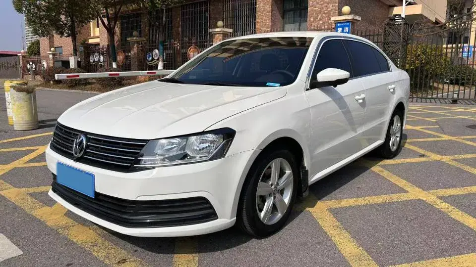 2017 Volkswagen Lavida 1.6L 110HP L4 6AT