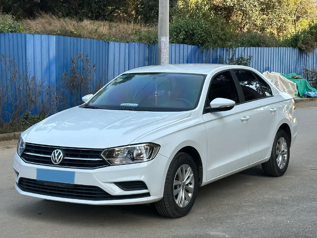2018 Volkswagen Bora 1.5L 110HP L4 5MT