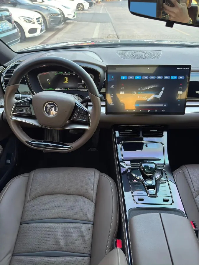 2020 WEY VV7 2.0T 227HP L4 7DCT PHEV,autocango,china used car exporter,china ev exporter,chinese used car exporter,chinese used ev exporter