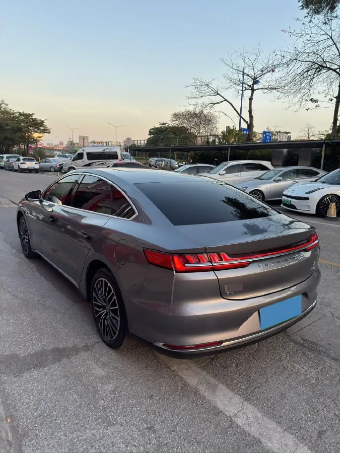 2020 WEY VV7 2.0T 227HP L4 7DCT PHEV,autocango,china used car exporter,china ev exporter,chinese used car exporter,chinese used ev exporter