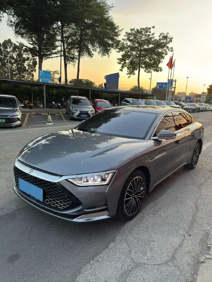 2020 WEY VV7 2.0T 227HP L4 7DCT PHEV,autocango,china used car exporter,china ev exporter,chinese used car exporter,chinese used ev exporter