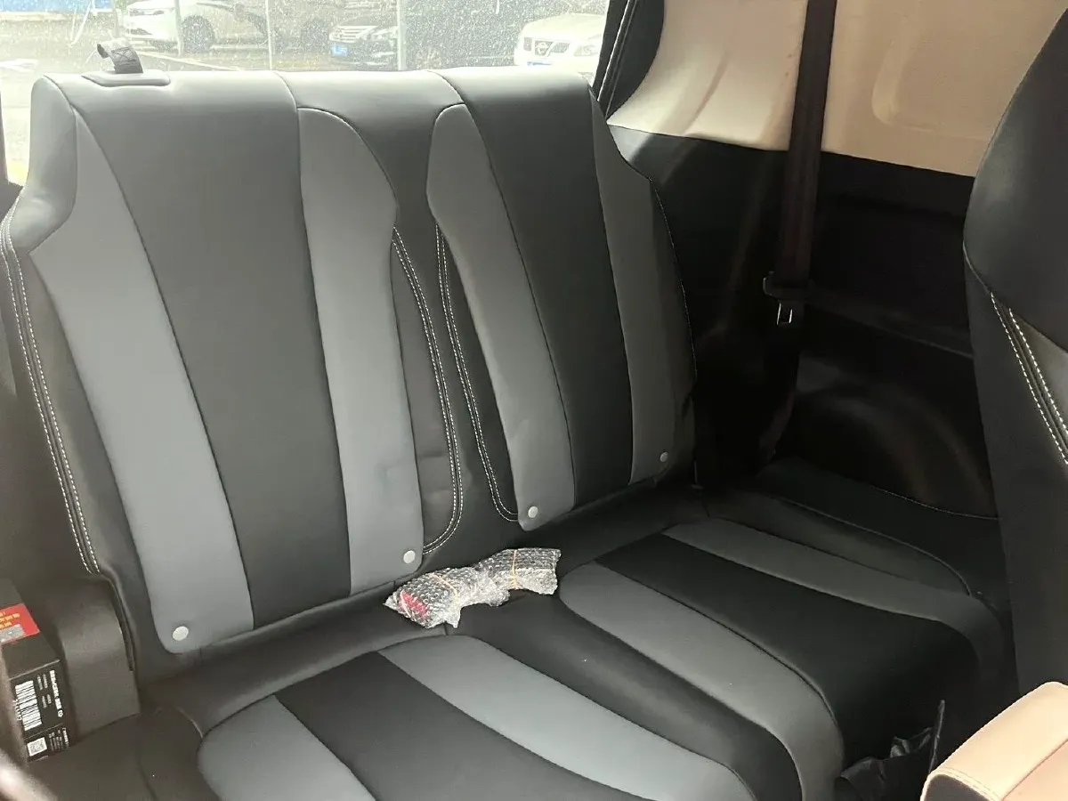 2022 ChangAn BenBen E-Star BEV 32.2KWH,autocango,china used car exporter,china ev exporter,chinese used car exporter,chinese used ev exporter