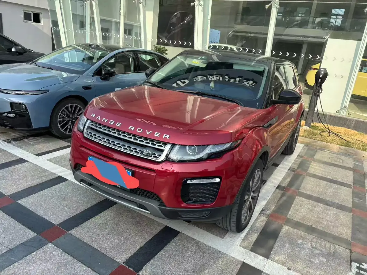 2018 Land Rover Range Rover Evoque 2.0T 241HP L4 9AT