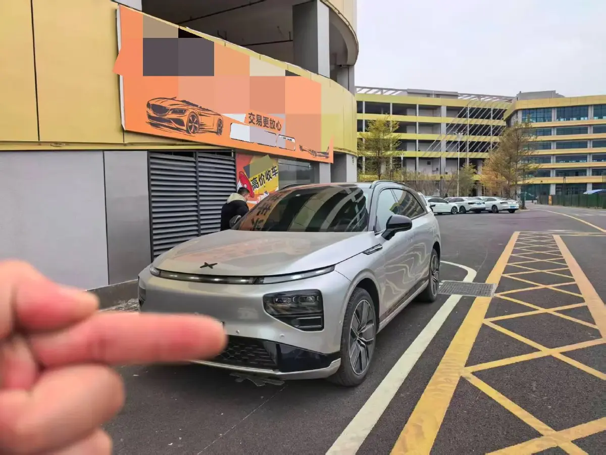 2022 Xpeng G9 BEV 78.2KWH