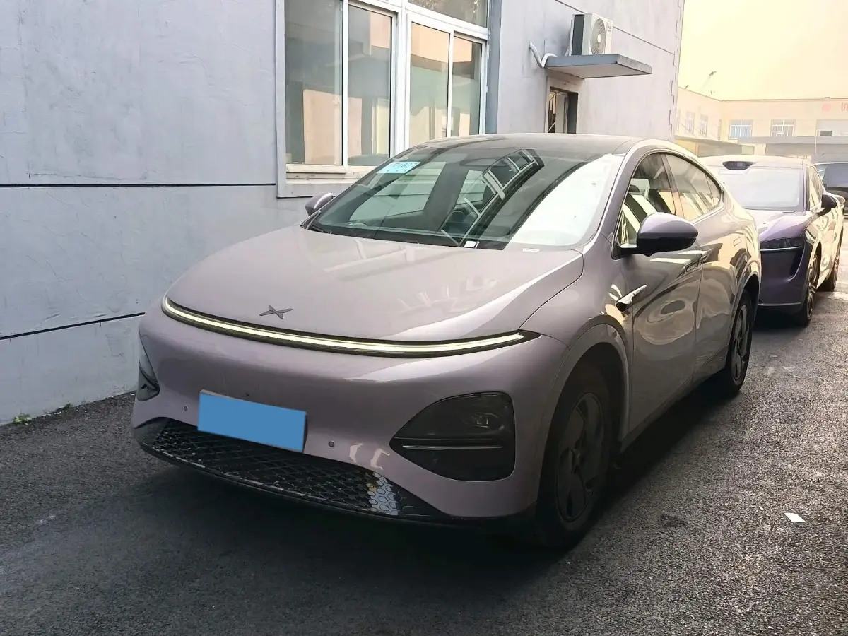 2025 Xpeng G6 BEV 68.5KWH