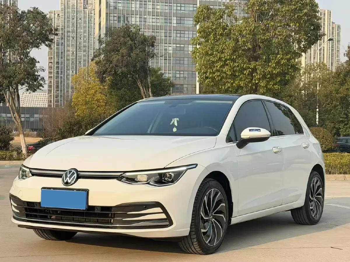 2021 Volkswagen Golf 1.4T 150HP L4 7DCT